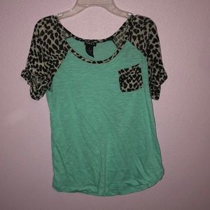 Cheetah print t shirt